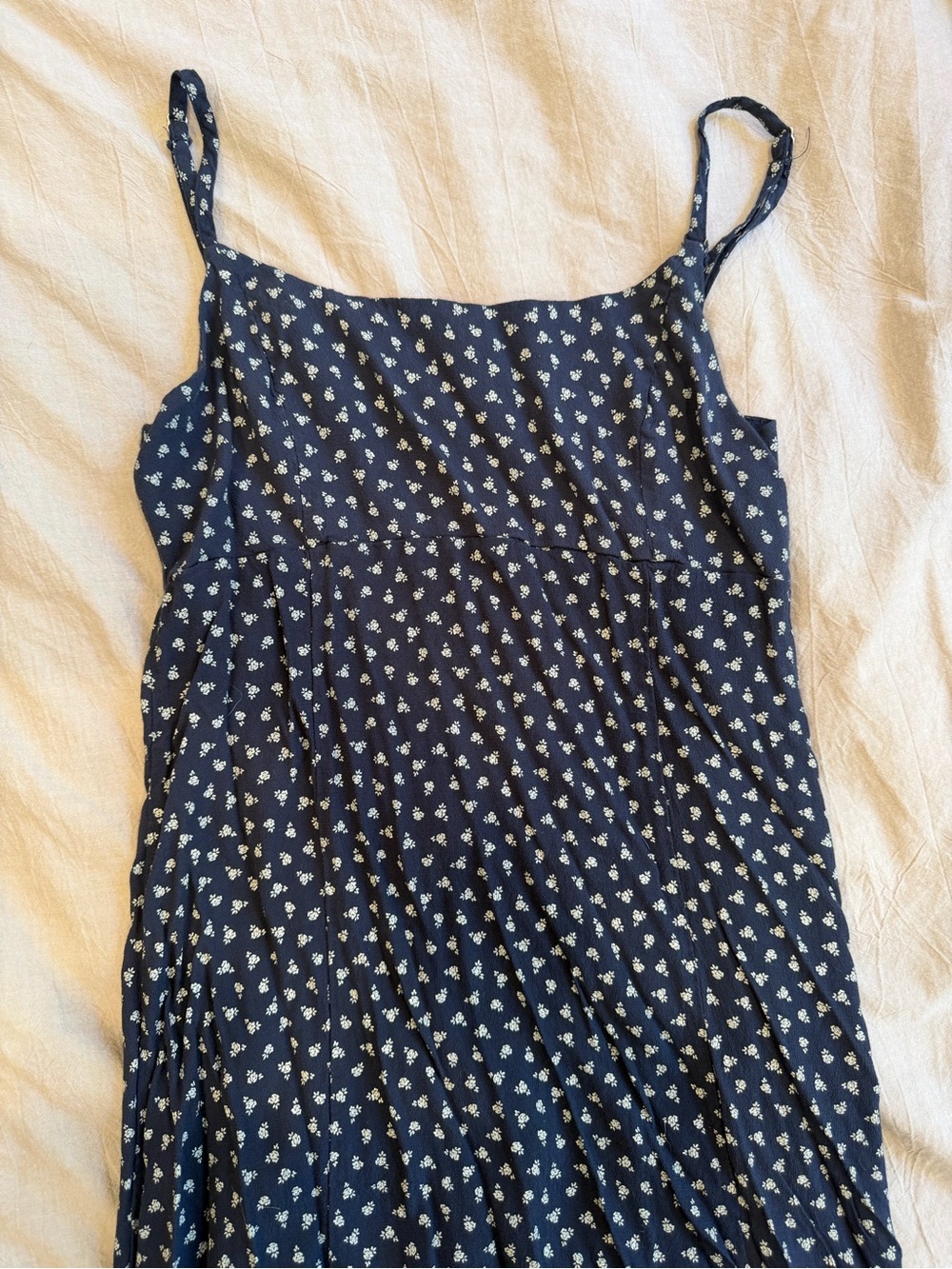 Women’s Navy Blue Floral Spaghetti Strap Midi Dress